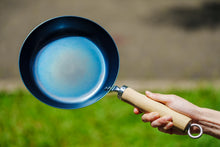 Load image into Gallery viewer, Frying pan (Oil-seasoned) Kyoto Katsugu