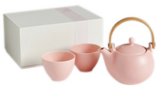 Load image into Gallery viewer, Yui earthenware teapot