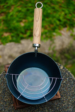 Load image into Gallery viewer, Deep-frying pot (oil-seasoned) (induction-compatible)
