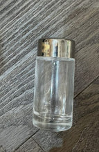 Load image into Gallery viewer, sauce/oil container
