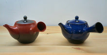 Load image into Gallery viewer, Tokoname Yaki tea pot
