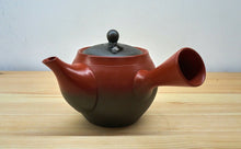 Load image into Gallery viewer, Tokoname Yaki tea pot
